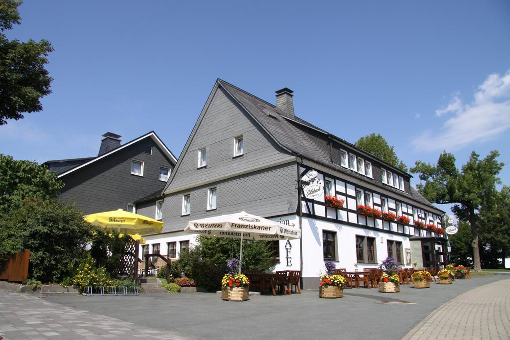 Ferienwohnungen Landgasthof Gilsbach Winterberg Exterior photo